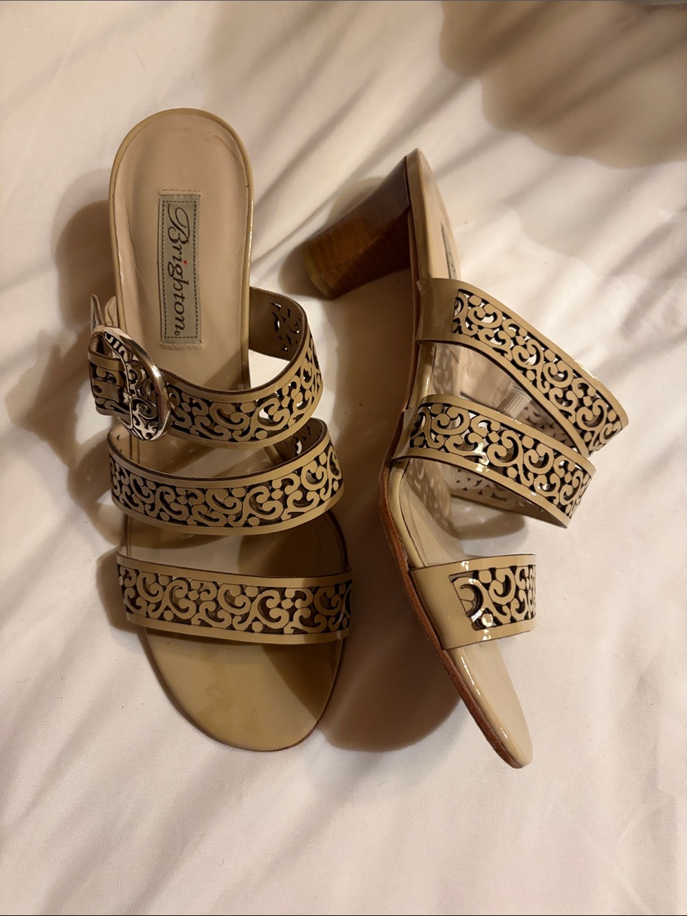 Brighton Tinsel Neutral Cutout Strap Block Heel Sandals Narrow